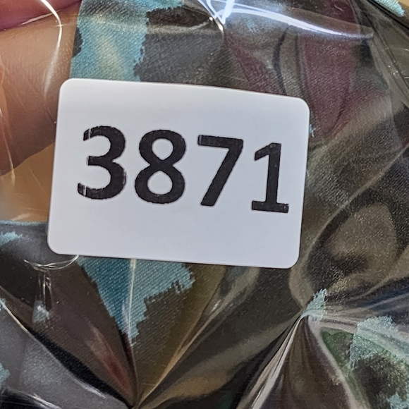 Banana Republic Black and Green Satin Short  Strapples.Dress with Pockets 8 - Picture 12 of 12